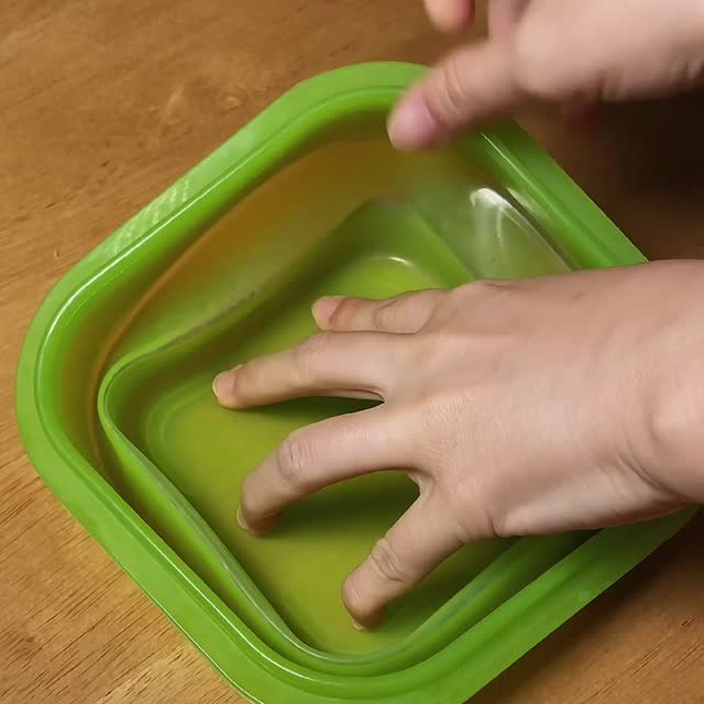 Real footage: steaming beef and vegetables in a PushLock