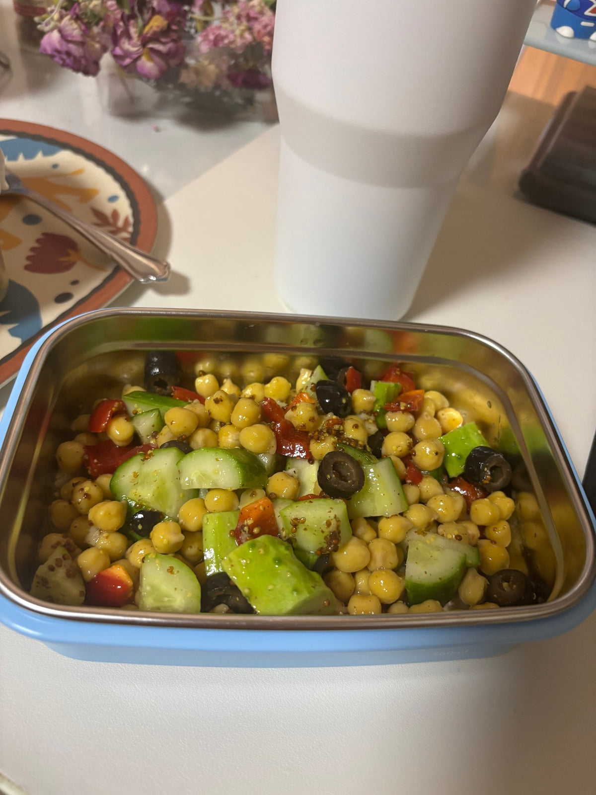 Chickpea salad in a stainless KEEPER TEN, customer photo